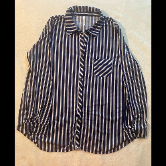 Ana Couture Stripe Top - Picture 2 of 3